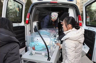 房县妇婴监护型护送